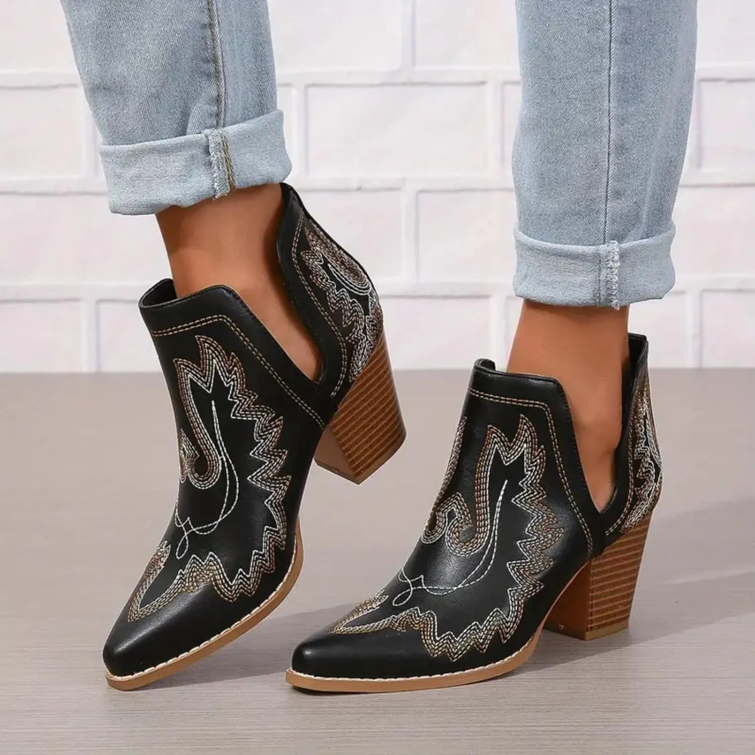 Cowboy Boots for Women Western Cowboy Boots Durable Stack Heel Ankle Style Cowgirl Boots Comfortable Faux Leather Booties