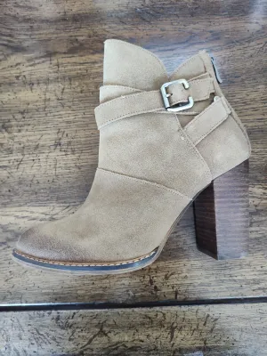 Dark Camel Short Suede Zip It Boots | Chinese Laundry - CLEARANCE