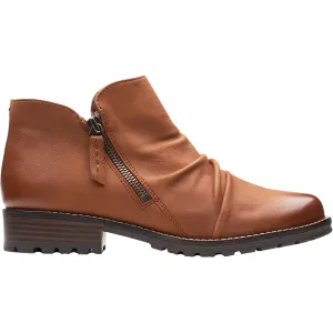 Women's Clarks Clarkwell Zip Dark Tan Leather
